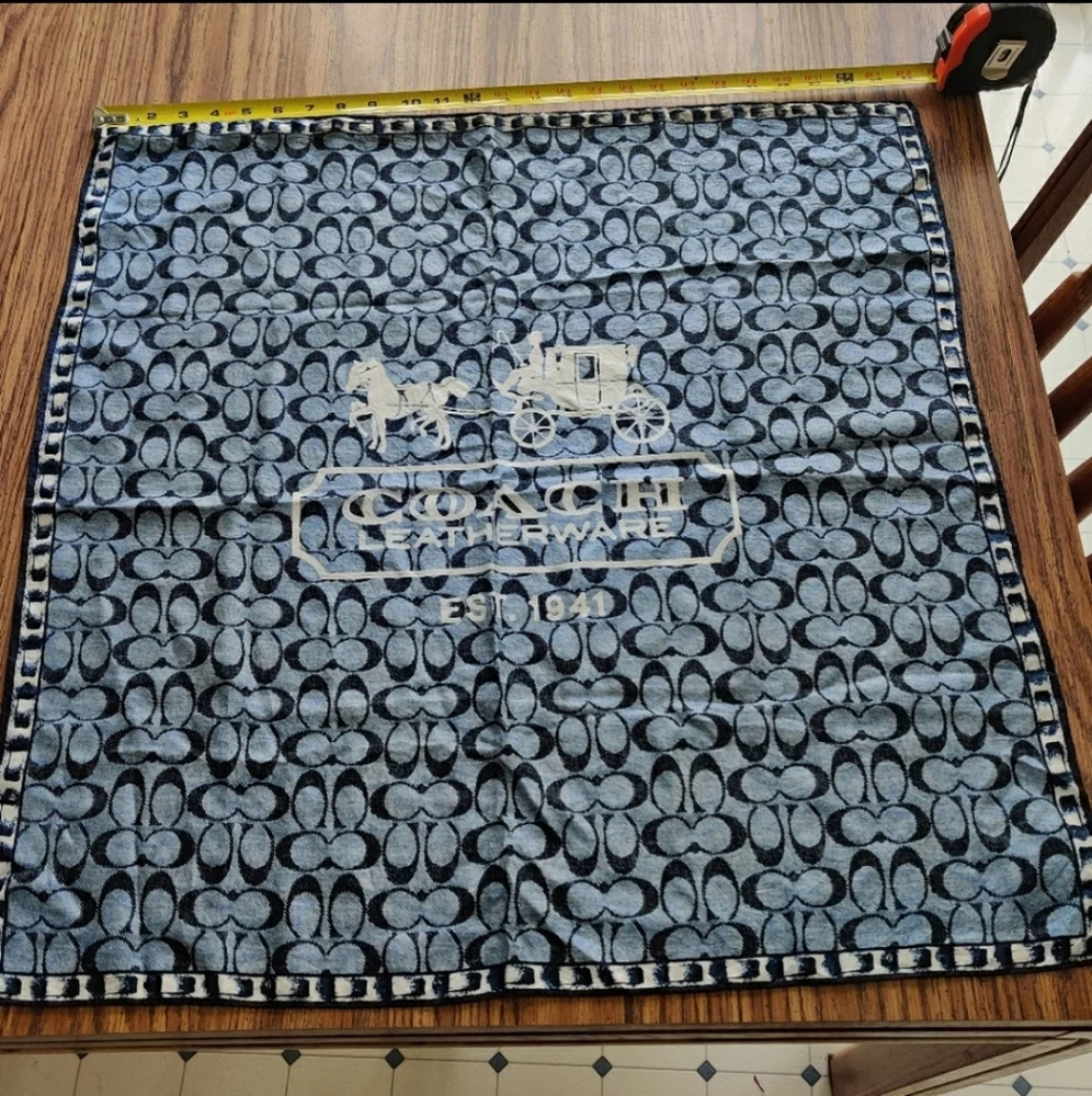 Coach Blue Horse and Carriage Logo 100% Silk 26